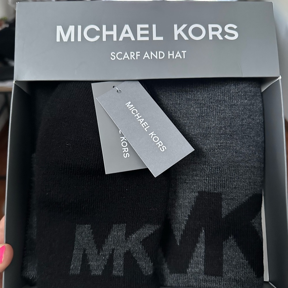 Brand new hat and scarf set